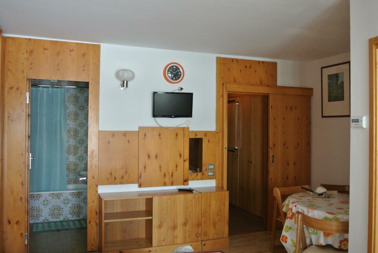 Complesso I Dadi - Residence Cielo Alto - Alberto 21 Breuil-Cervinia Eksteriør billede