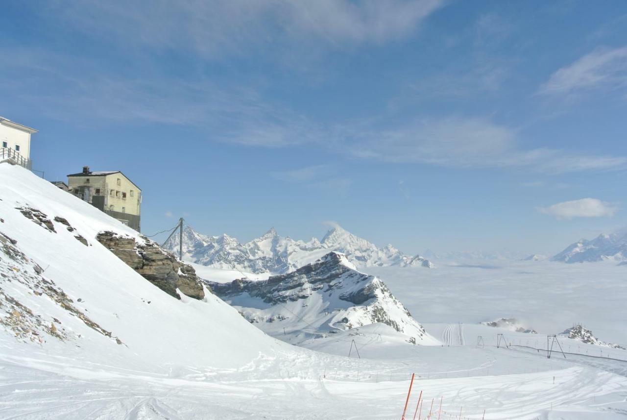 Complesso I Dadi - Residence Cielo Alto - Alberto 21 Breuil-Cervinia Eksteriør billede